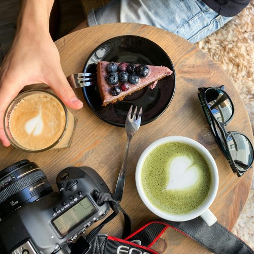 Why Local Home Bakers Are the New Trend These Days